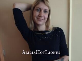 AliciaHotLiones