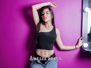 Amelia_Shine