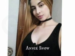 Annie_Snow