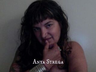 Anya_Strega