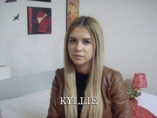 KYLLIE_