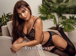 Kylei_Bonnet