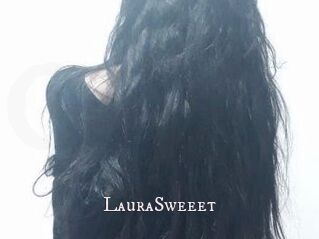 Laura_Sweeet