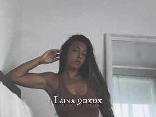 Luna_90xox