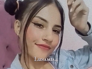 Lunamia4