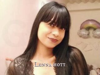 Lunna_hott