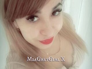 MiaGreyGirl_X