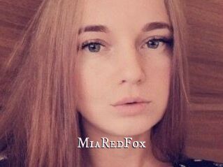 MiaRedFox