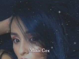 Miah_Cox