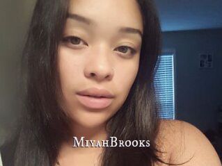 Miyah_Brooks