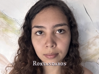 Roxyandaron