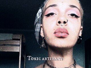 Toxic_artifakts