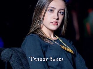 Twiggy_Banks