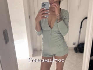 Youngmilf700